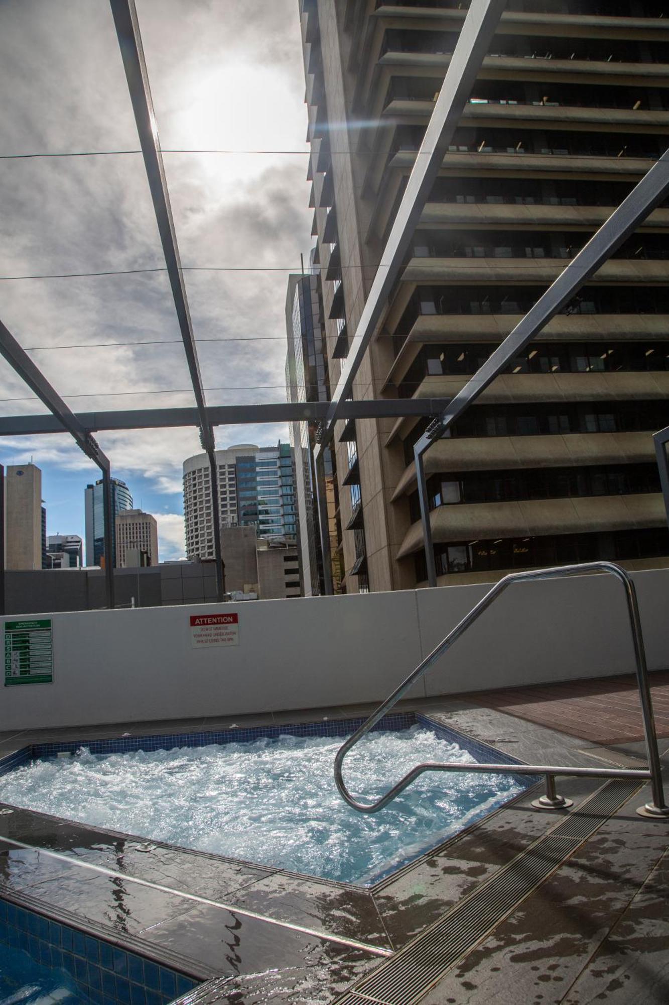Private Cbd Bedroom In A Shared On River Brisbane