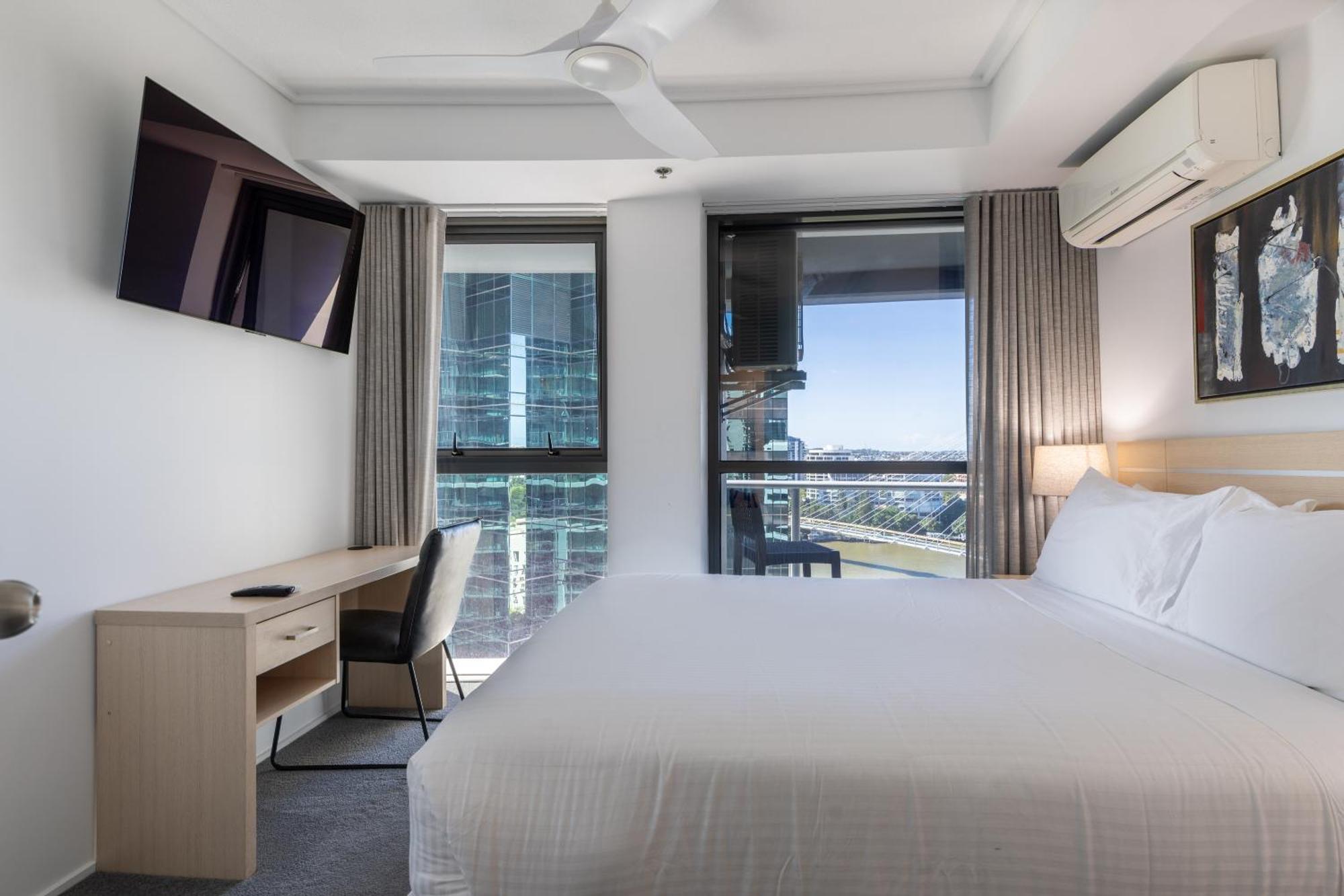 Private Cbd Bedroom In A Shared On River * Brisbane
